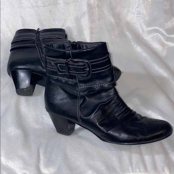 FREE FREE FREE Patrizia Booties with any purchase! - Picture 4 of 6